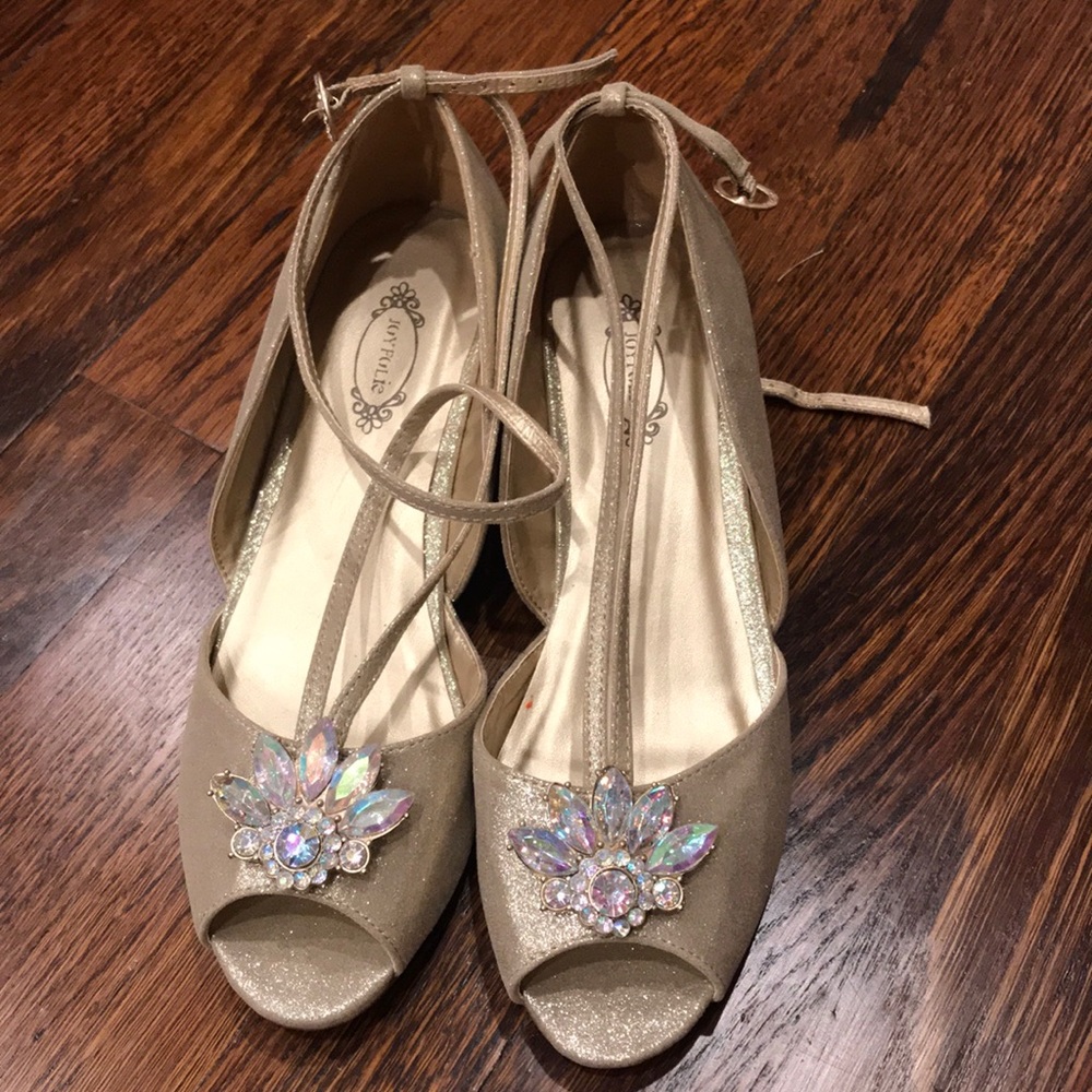 Joyfolie gold shoes